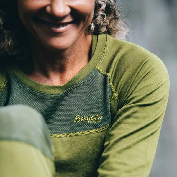 Engroshandel ✨ Dame Bergans Cecilie Wool Long Sleeve (Trail Green/Dark Olive Green) 🧨 - Bilde 4